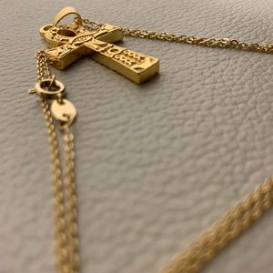 18k Gold Ankh necklace ♥️😍
